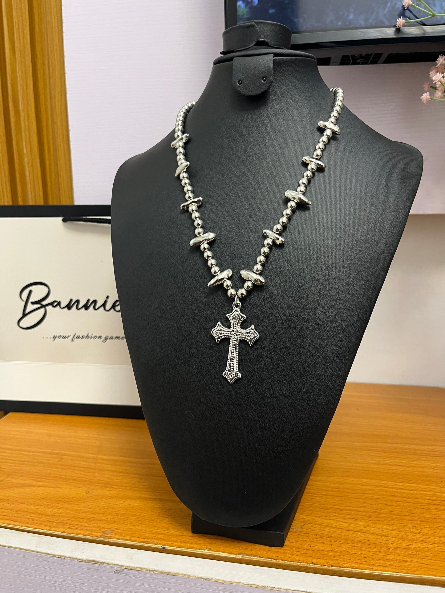 Zane Necklace