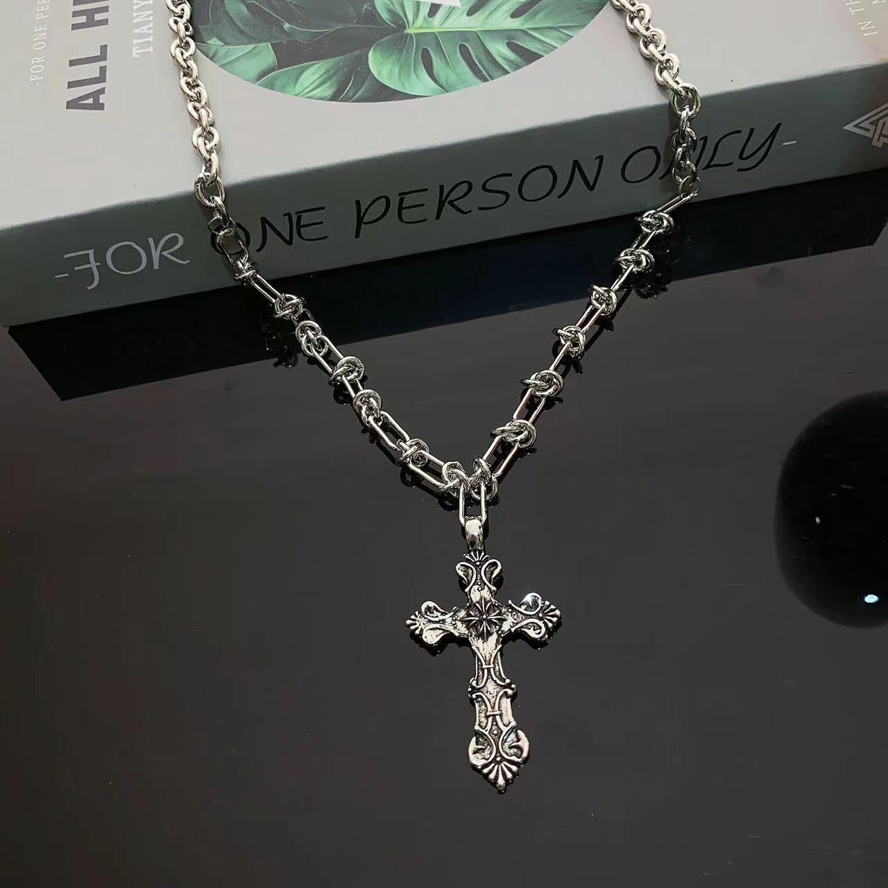 Linked Necklace