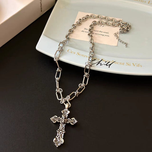 Linked Necklace