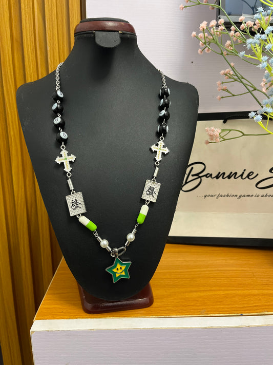 Green pill Necklace (Type 1)
